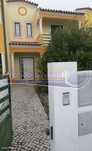 Moradia T3 em Fazendas de Almeirim (FALMR004)