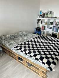 Cama de palate (com colchao ikea)