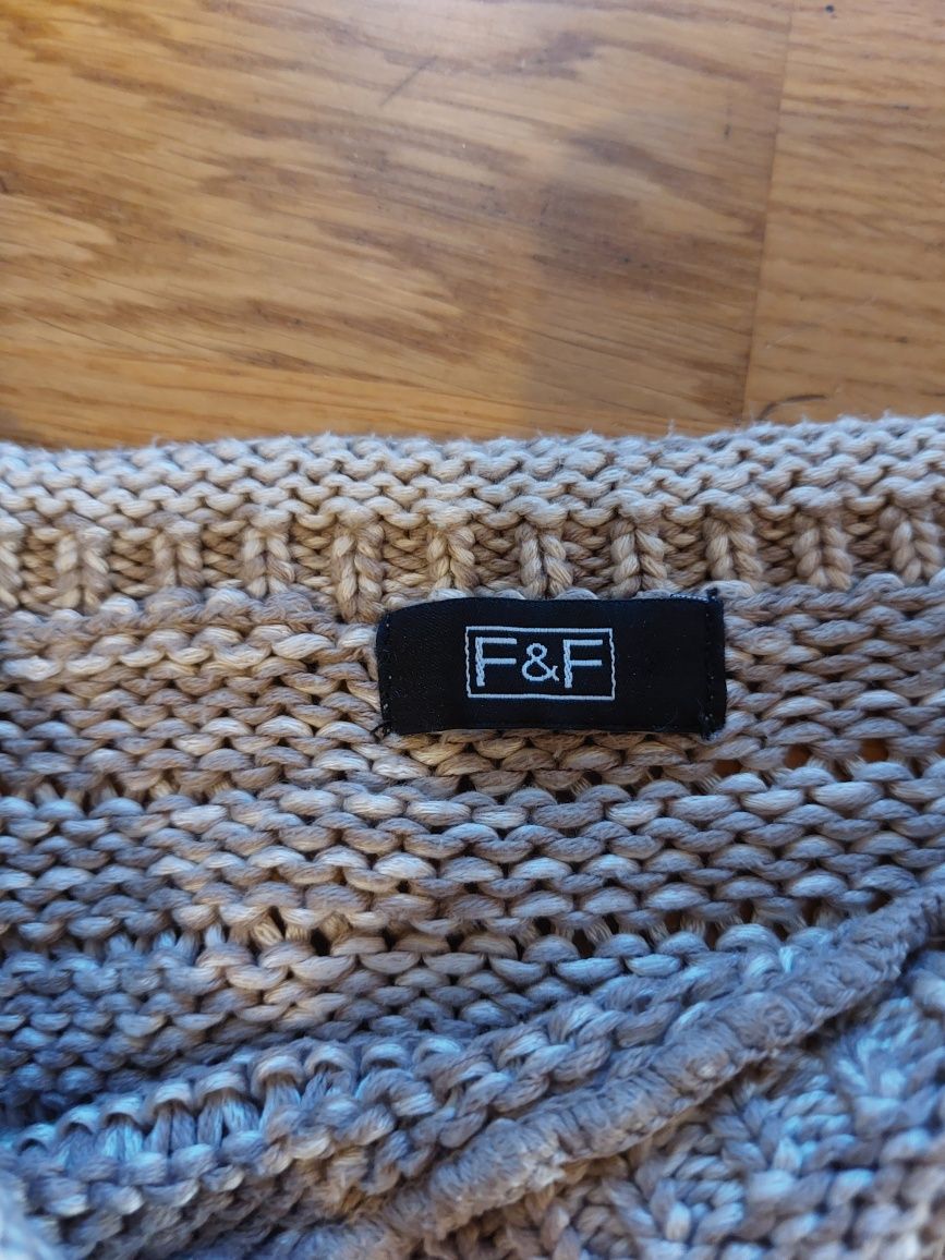 Sweter w paski F&F
