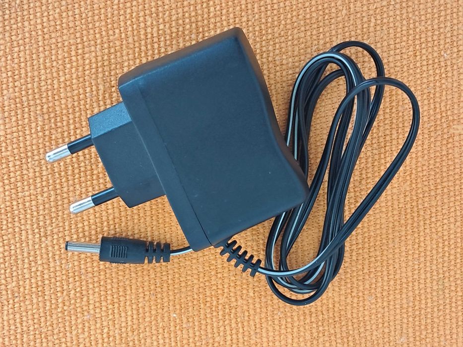 Прибор для массажа и чистки кожи лица Beurer FC 52