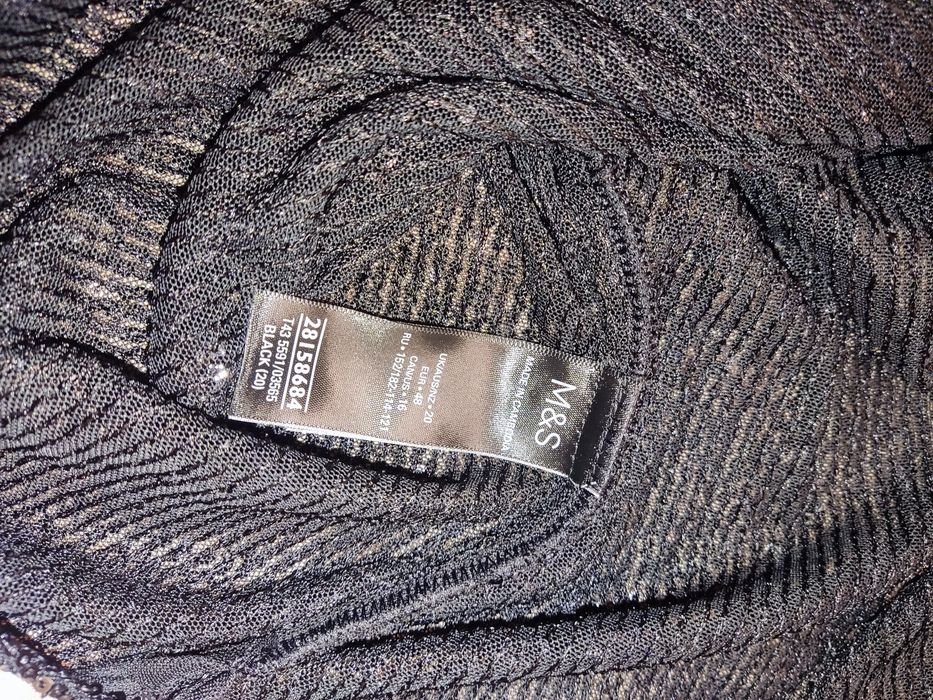 ошатна блуза сорочка в пайєтки marks and Spencer р 54 -56 наш англ 20