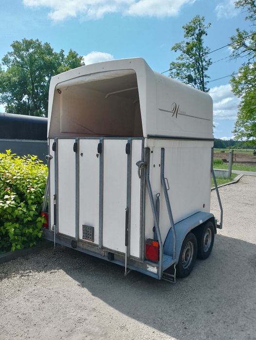 Przyczepy do przewozu 2 koni dmc 1300 kg