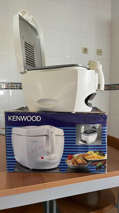 Fritadeira Kenwood DF350