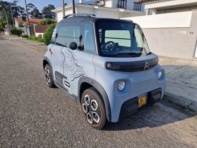 Citroen AMI elétrico de 11-2021 com 19000km