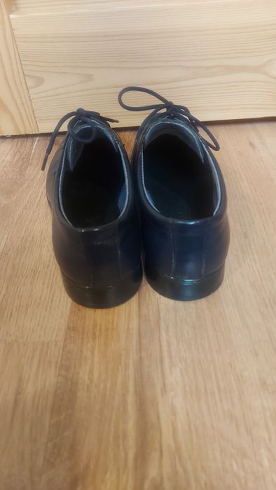 Buty  dla chlopca rozm. 36