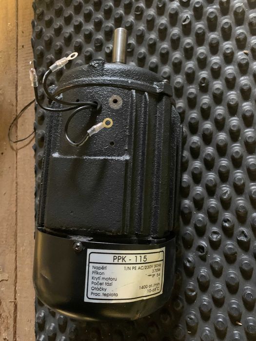 Silnik Przecinarka taśmowa EBS 115 400V BERNARDO orginał