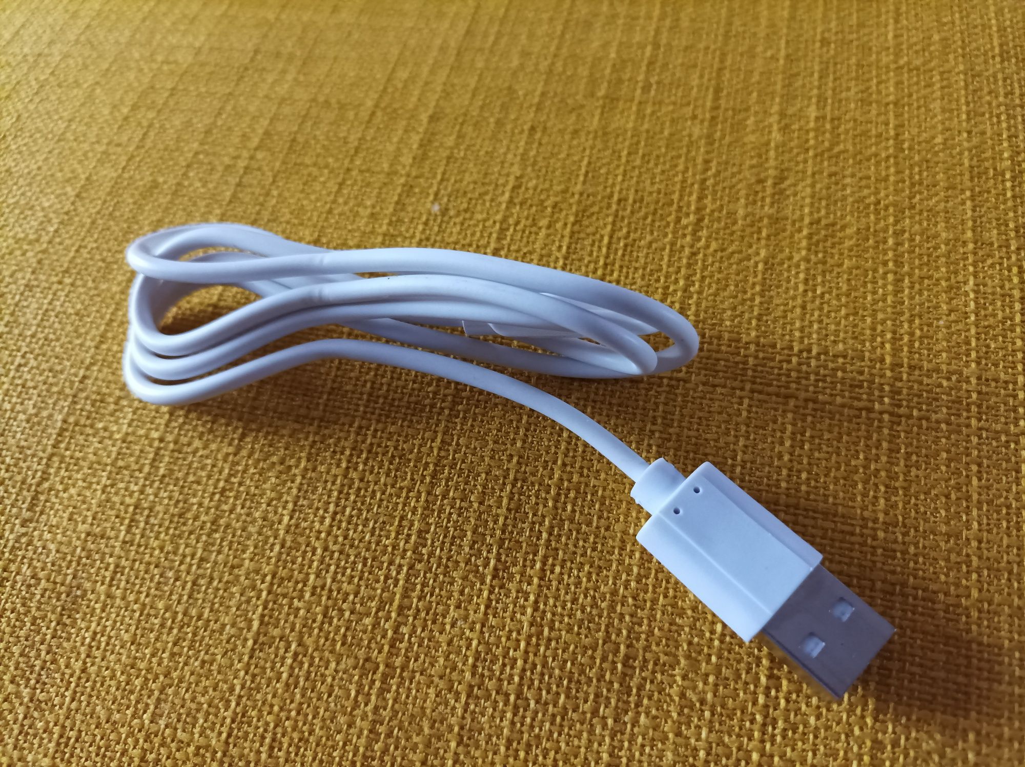 Nowy kabel USB do zegarka