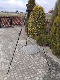 Grill ogrodowy trójnóg + ruszt chromowany o śr.60 cm