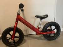 Cruzee czerwony rowerek biegowy