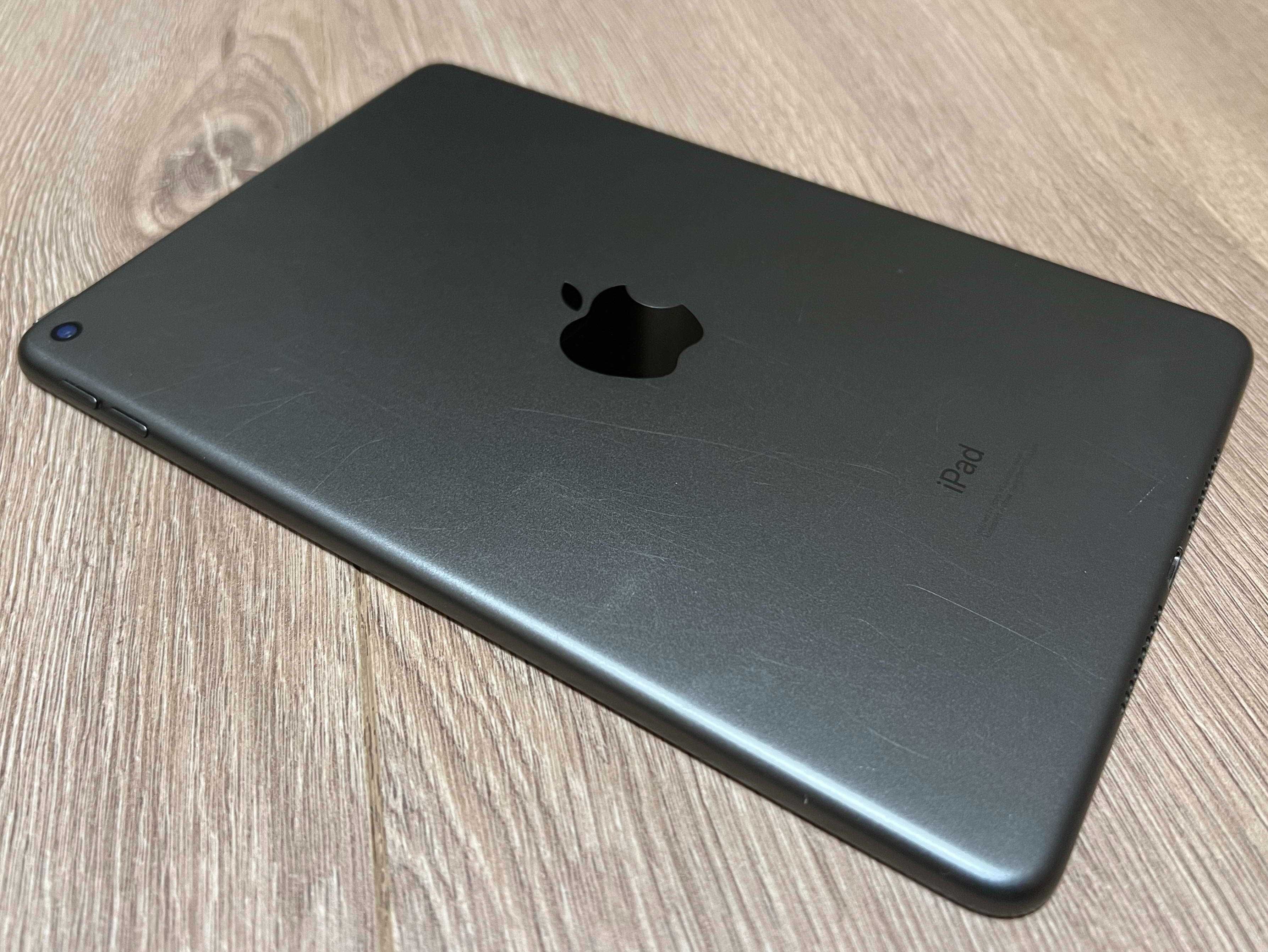 Apple iPad mini 5 2019 7.9" Wi-Fi 256Gb Space Gray (A2133)