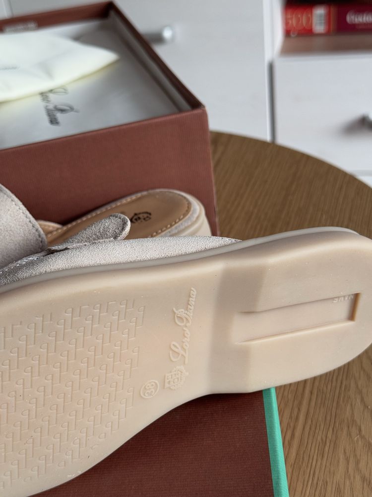 Мюлі Loro Piana 38р