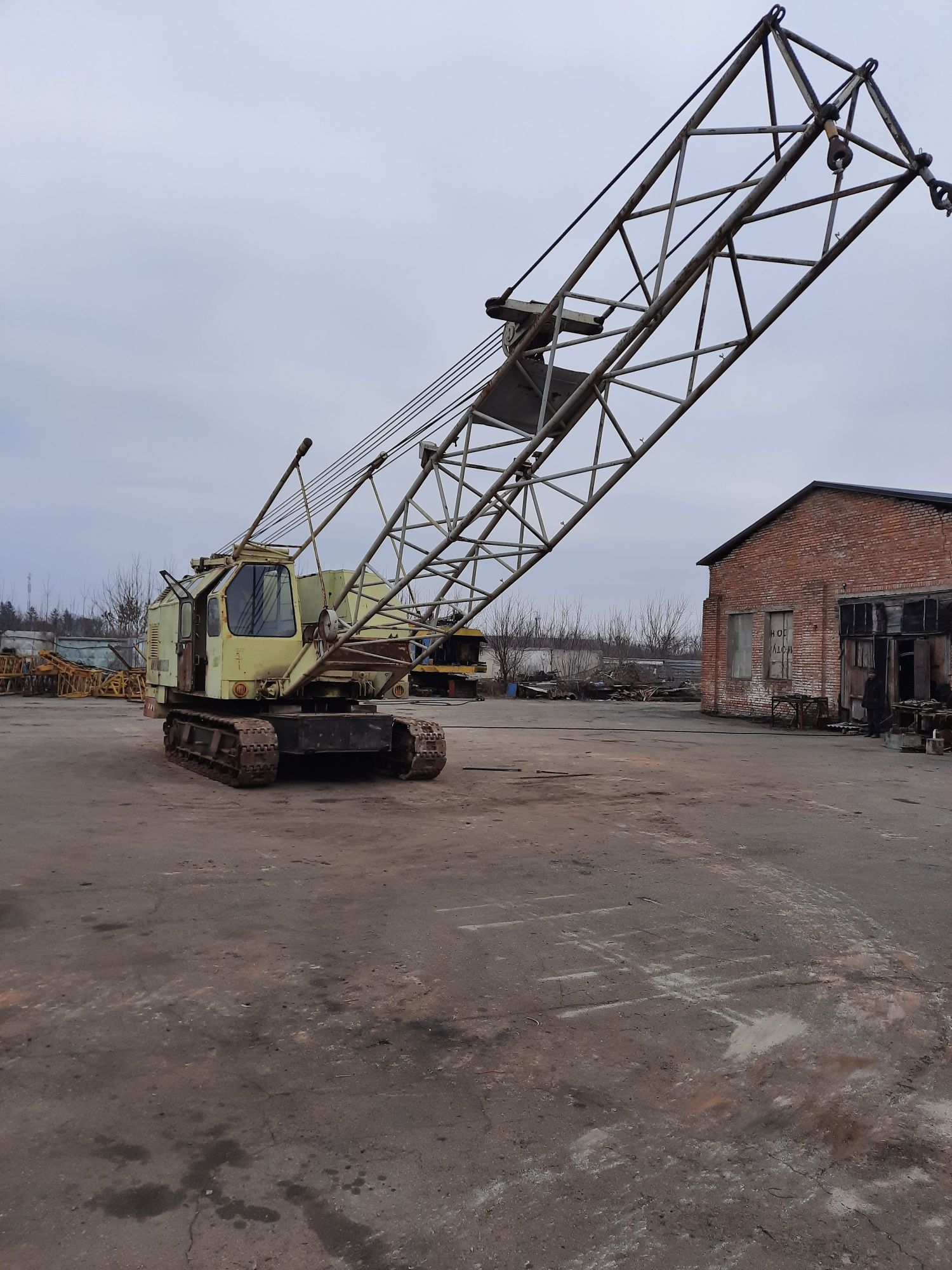 Кран гусеничний РДК 250-2