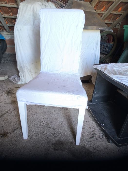 4 cadeiras com forra