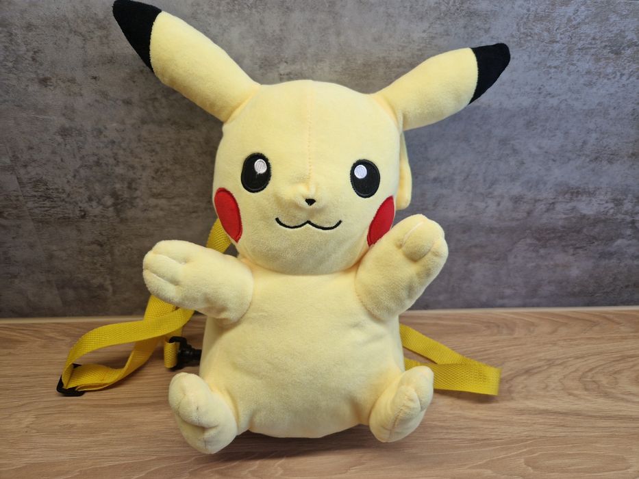 Pluszowy plecaczek maskotka 2w1 pokemon Pikachu