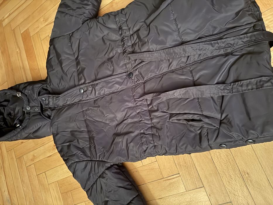 Зимова куртка.