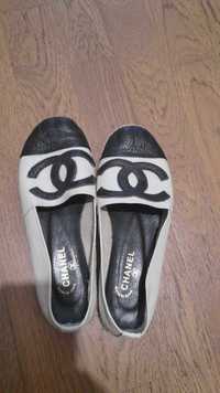 buty skorzane Chanel espadryle