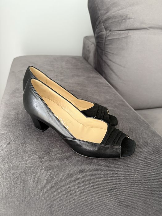 Чорні туфлі,35 розмір,шкіра