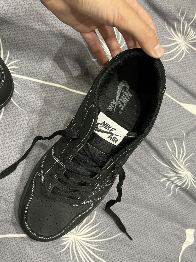 Чоловічі Кросівки Nike Air Jordan x Travis Scott 1 Low Black