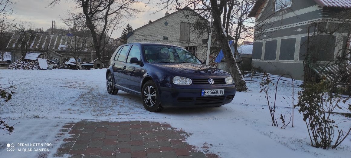 Volkswagen Golf 4