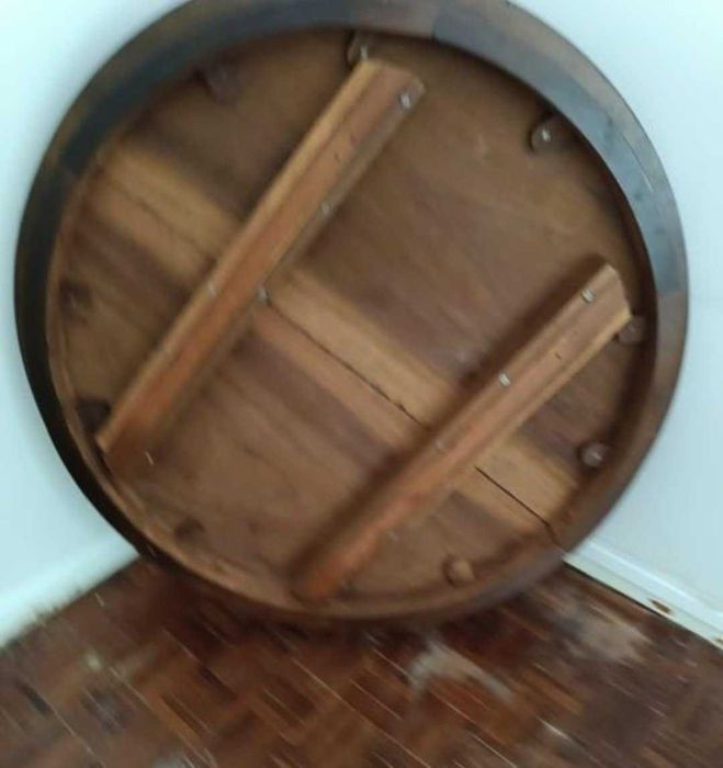 Mesa de sala de jantar estilo Inglês em madeira de cerejeira maciça