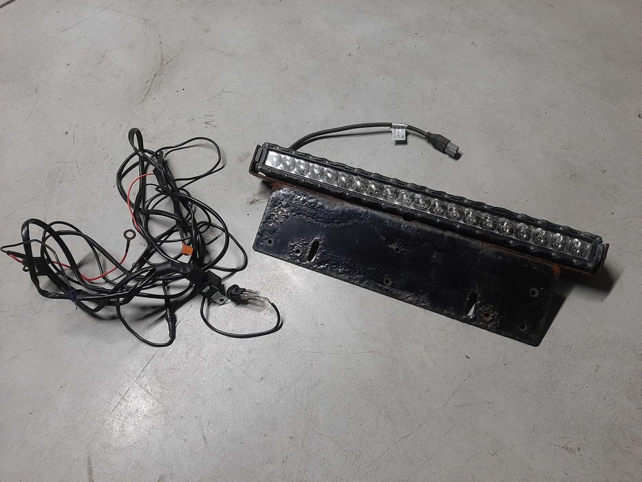 STEDI LED PRO - lampa offroad dalekosiężna na 20 led z uchwytem