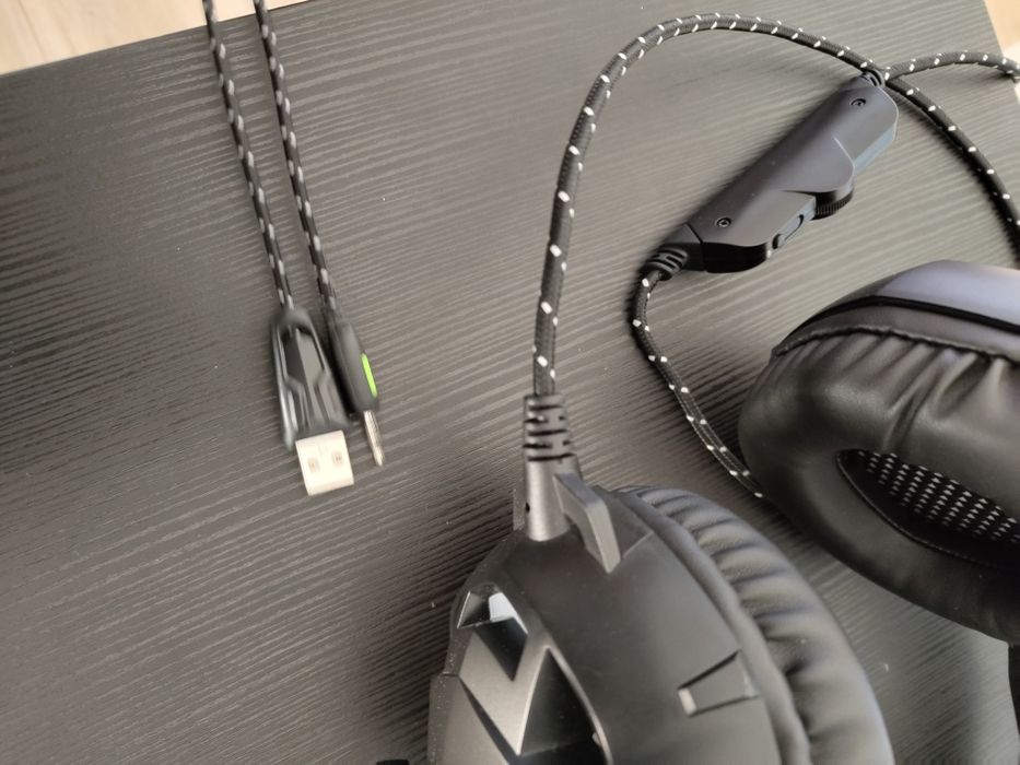 Headset gaming com microfone