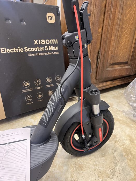 Електросамокат Xiaomi Electric Scooter 5 Max
