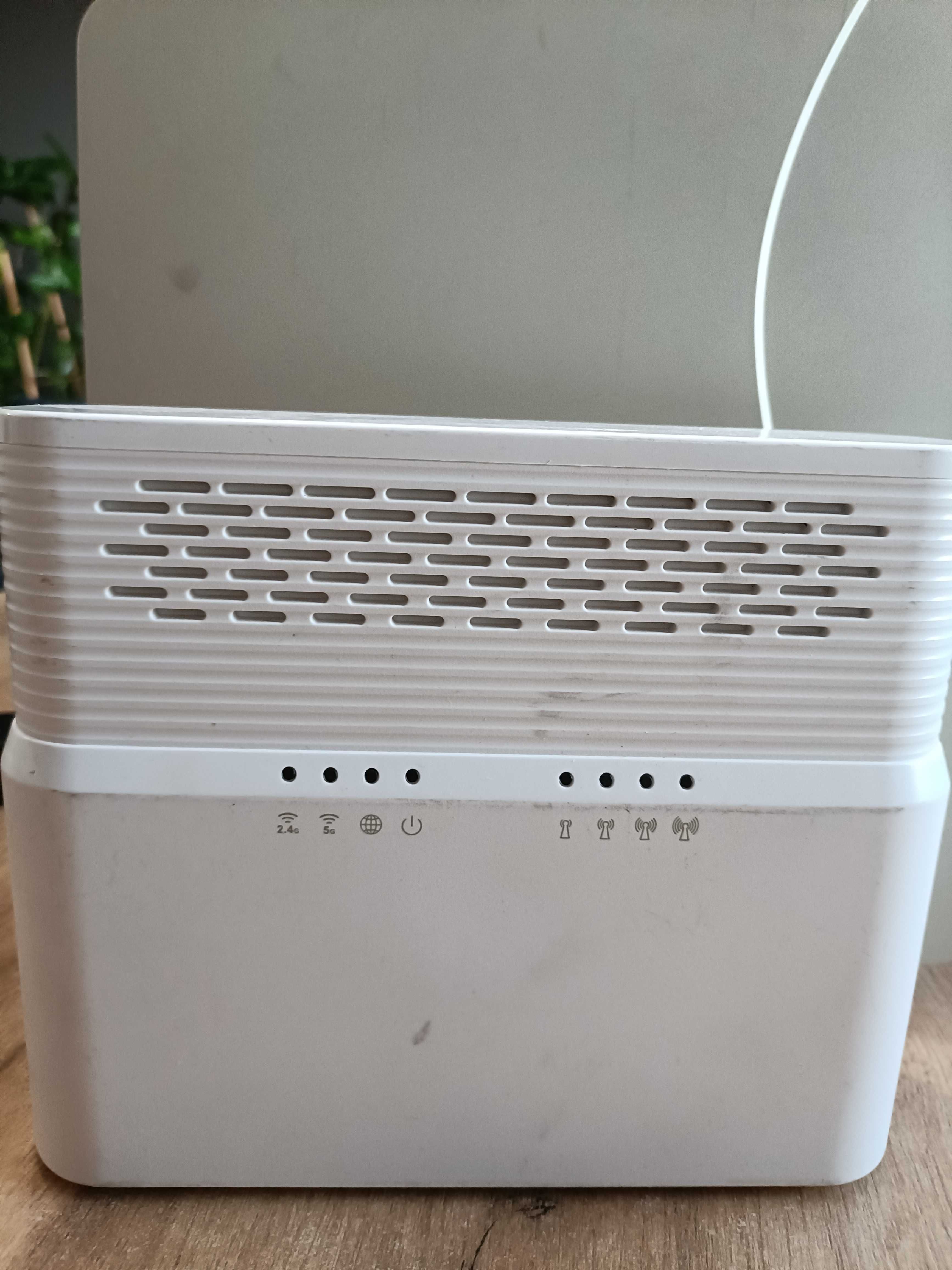 ZTE Bezprzewodowy router LTE model MF258