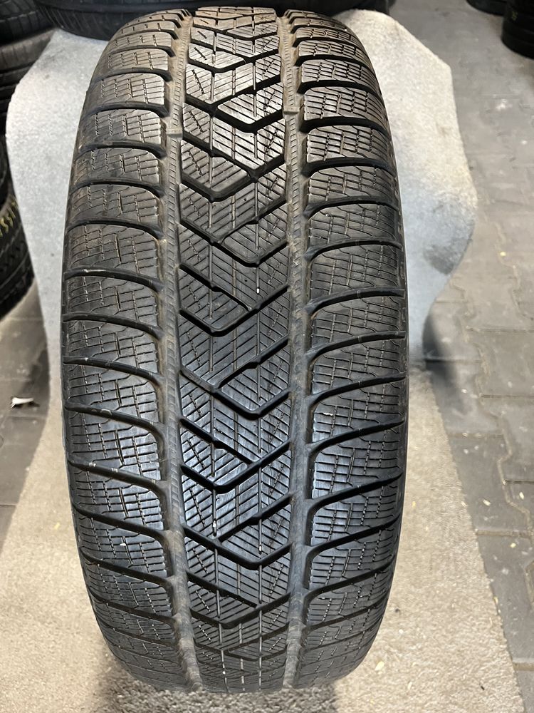 Opona Pirelli Scorpion 235/55/19 jak nowa pojedynka