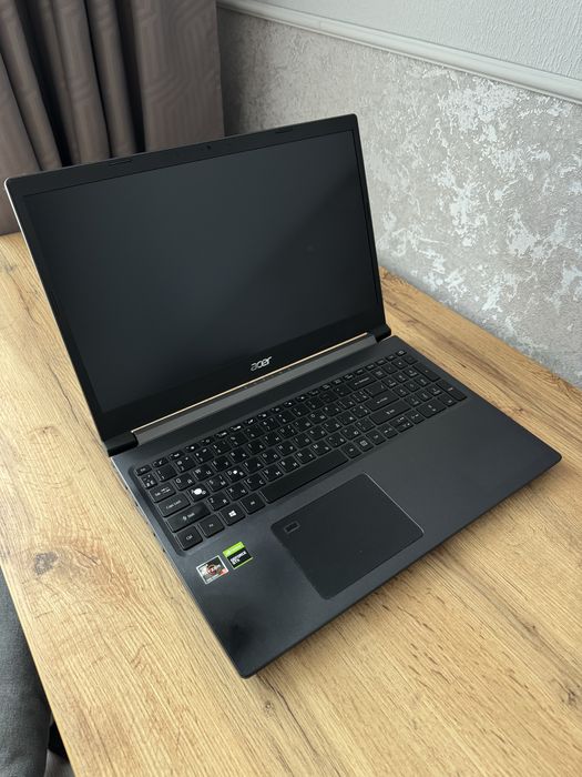 Ноутбук Acer Aspire 7 A715-42G RAM 8 + 16ГБ