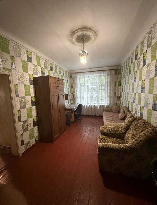 2 кімнати в гуртожитку по вул. Леха Качинського