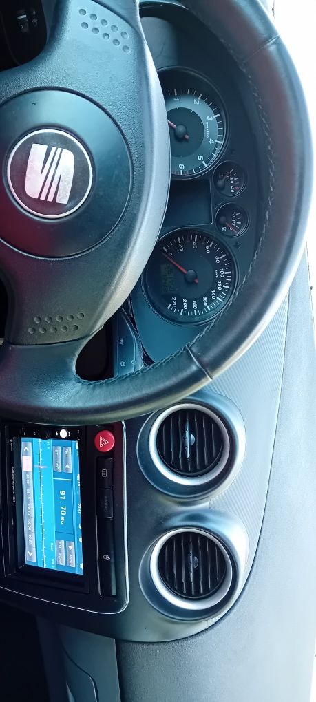 Seat ibiza 6L 5 lugares em ótimo estado