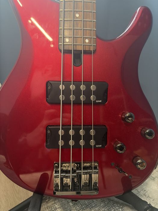 Бас гітара Yamaha TRBX304 Candy red