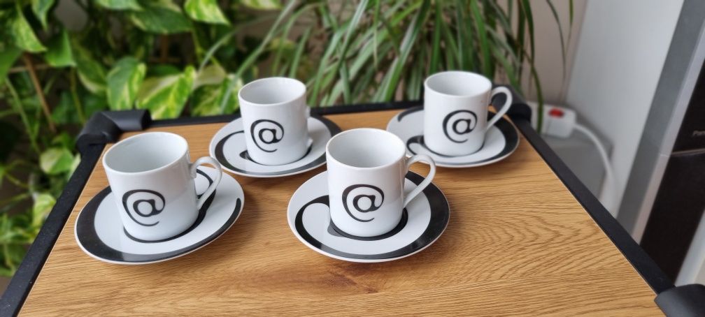 Zestaw kawowy espresso - dla 4 osób.