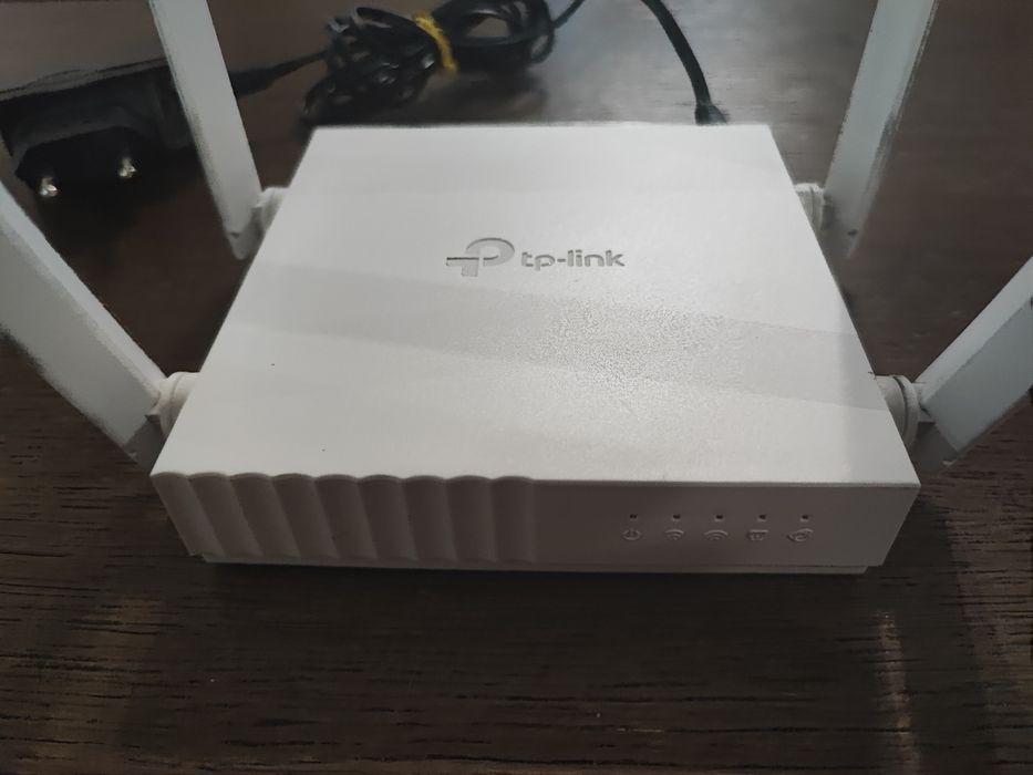 Wi-Fi роутер TP-Link Archer C24 AC750 Дводіапазонний