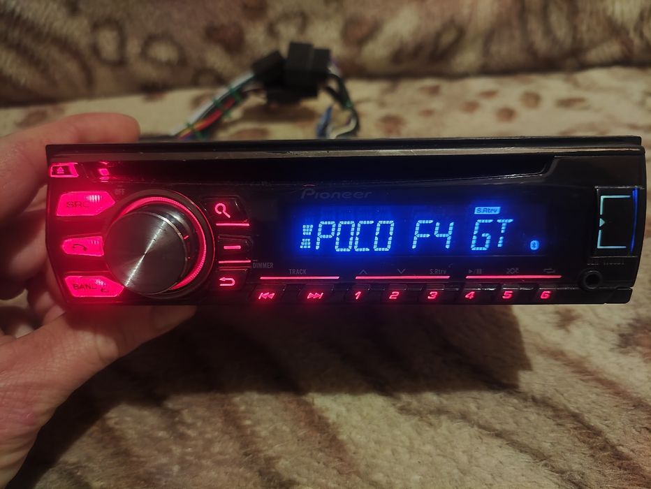 Блютуз магнитола Pioneer DEH 4700 BT