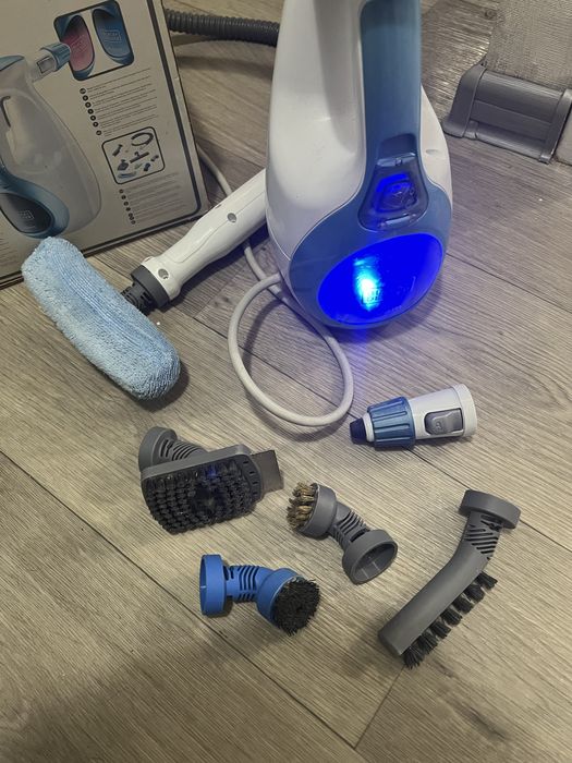 Відпарювач / парогенератор / парова швабра black and decker