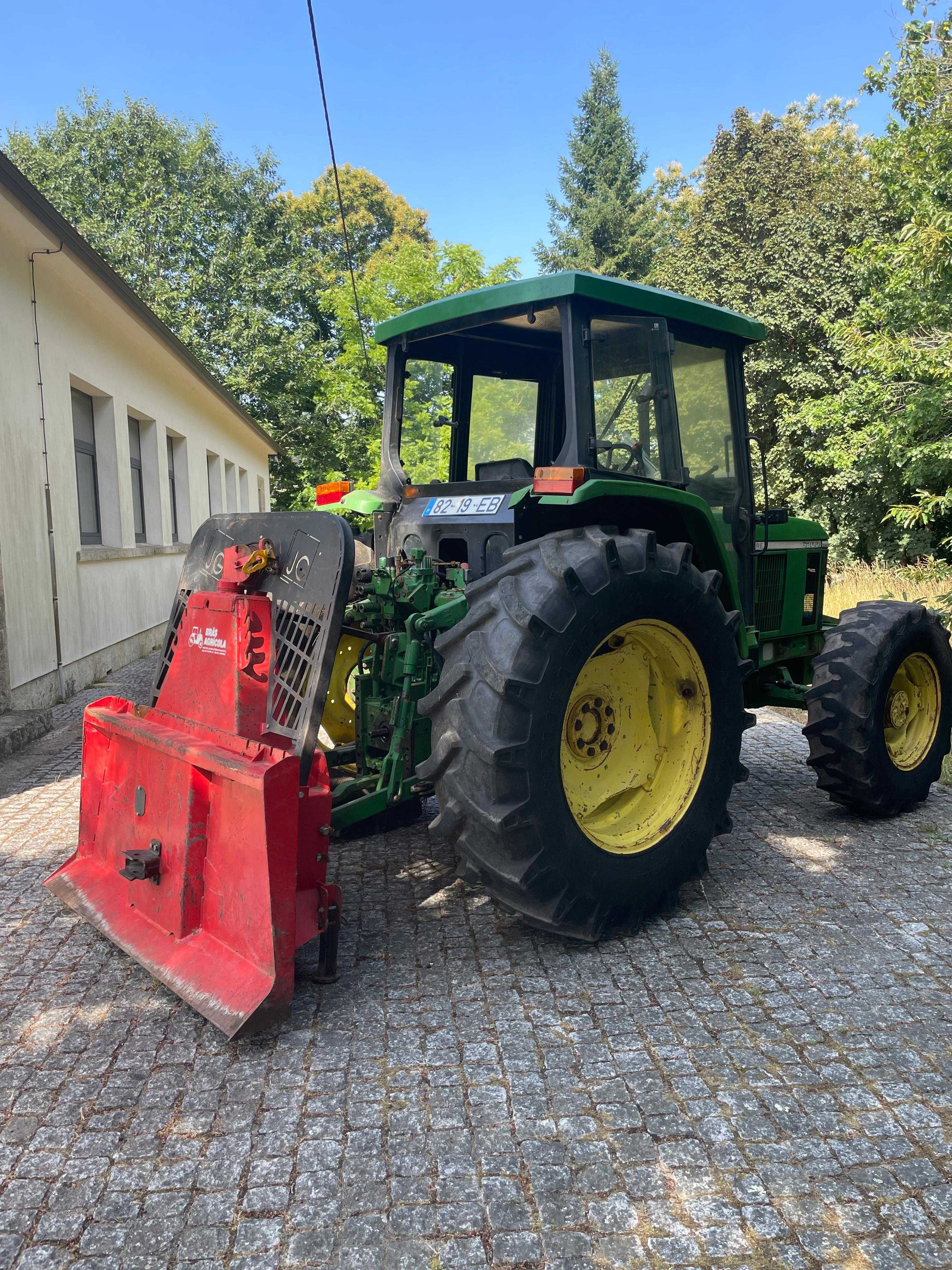 John Deere 6300 florestal