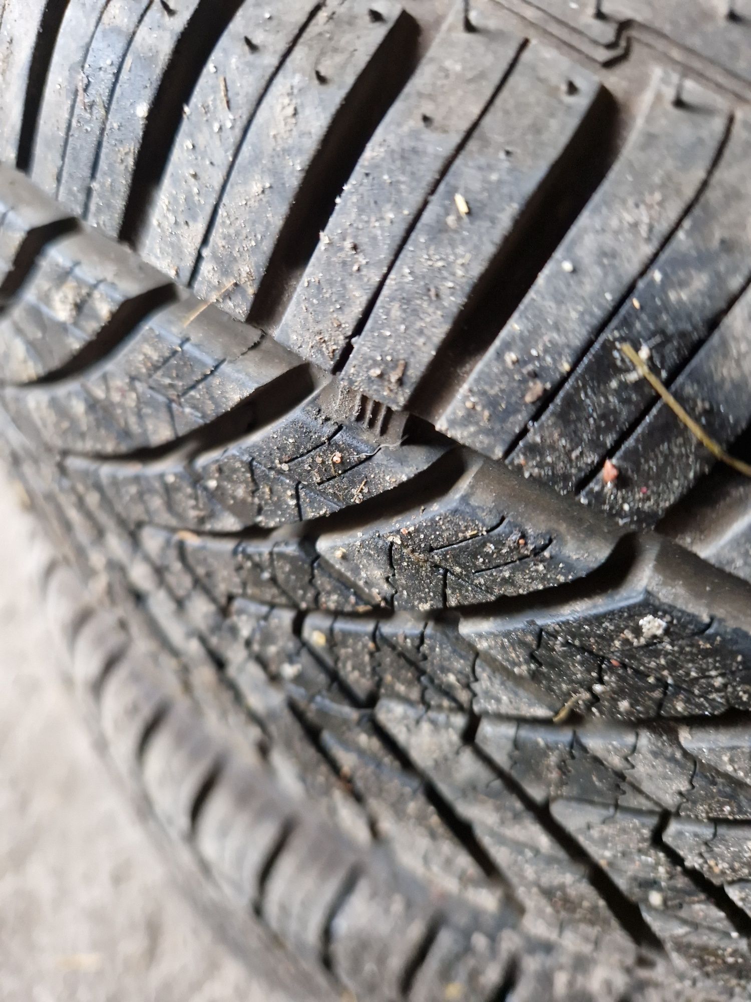 Koła Peugeot 306 175/70R13 4x108 ET28 Nowe opony wielosezonowe 2023