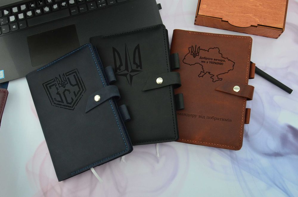 Шкіряний блокнот з гравіюванням. Шкіряний щоденник з іменем. Блокнот