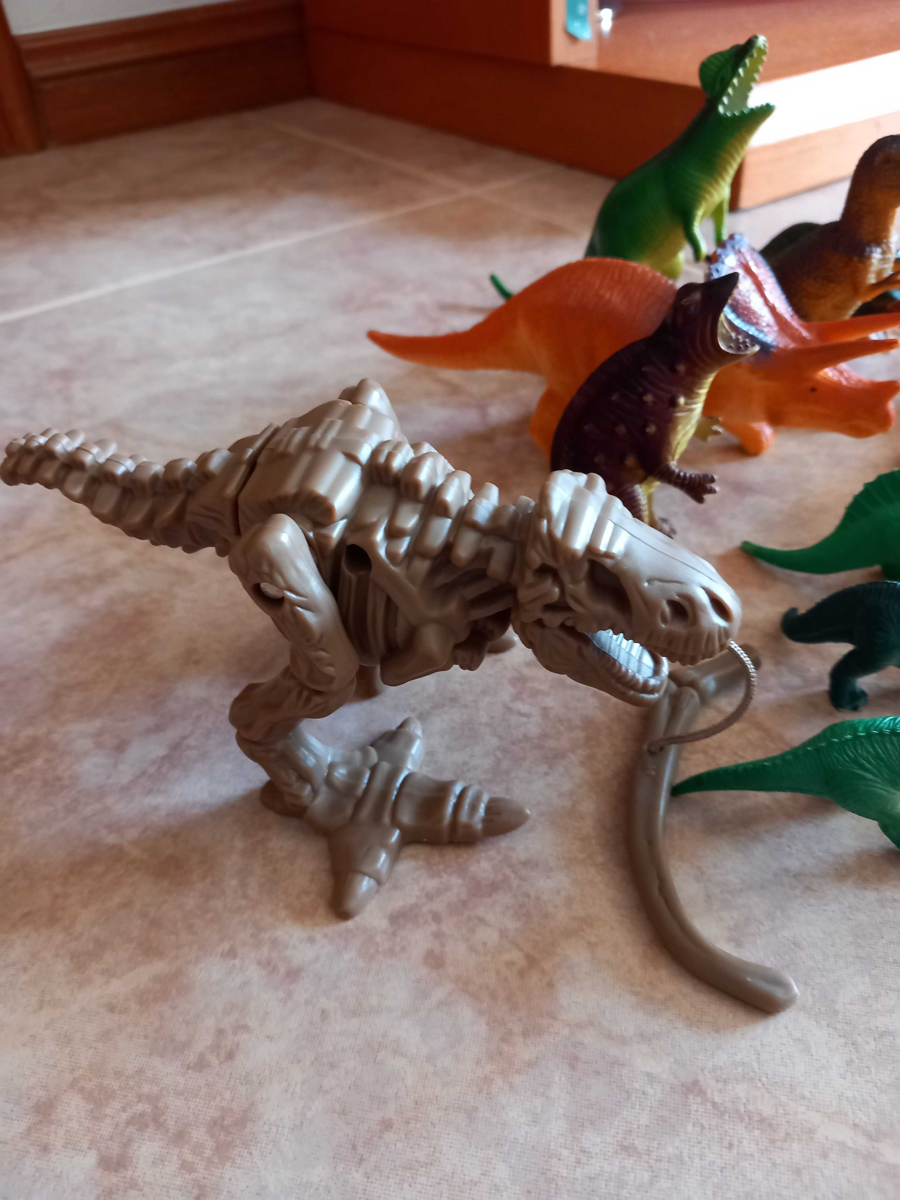 Conjunto de dinossauros