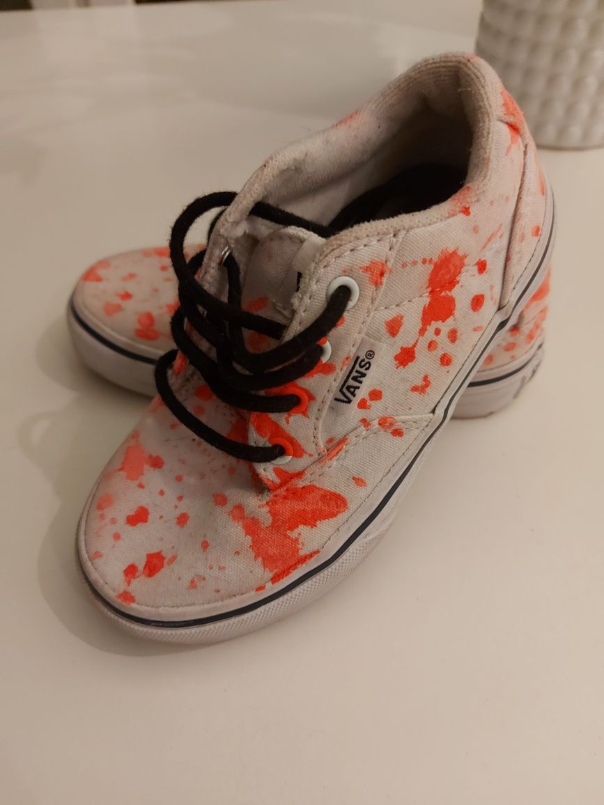 Nowe buty Vans personalizowane r.27