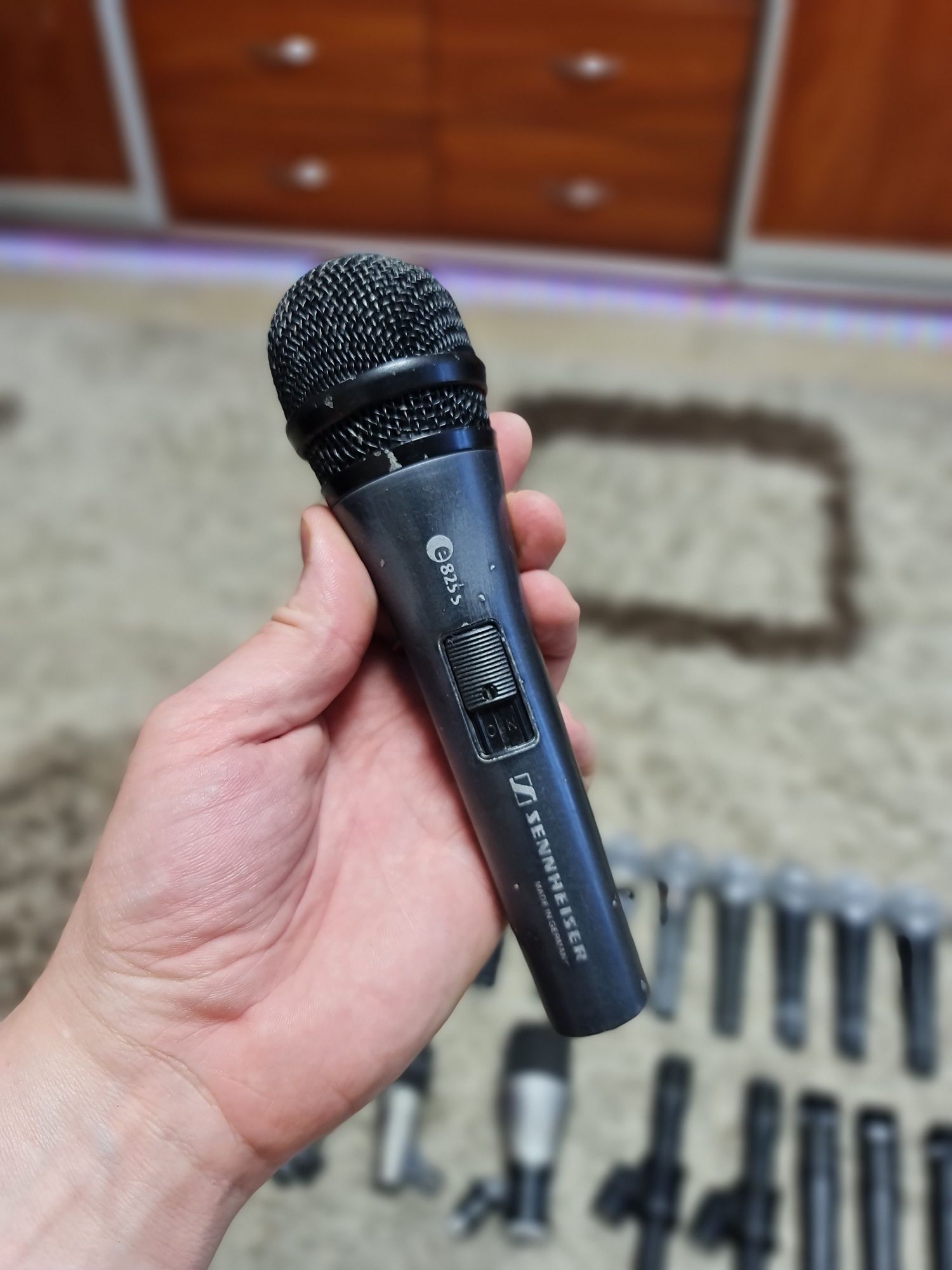 Микрофоны Sennheiser e825, e835