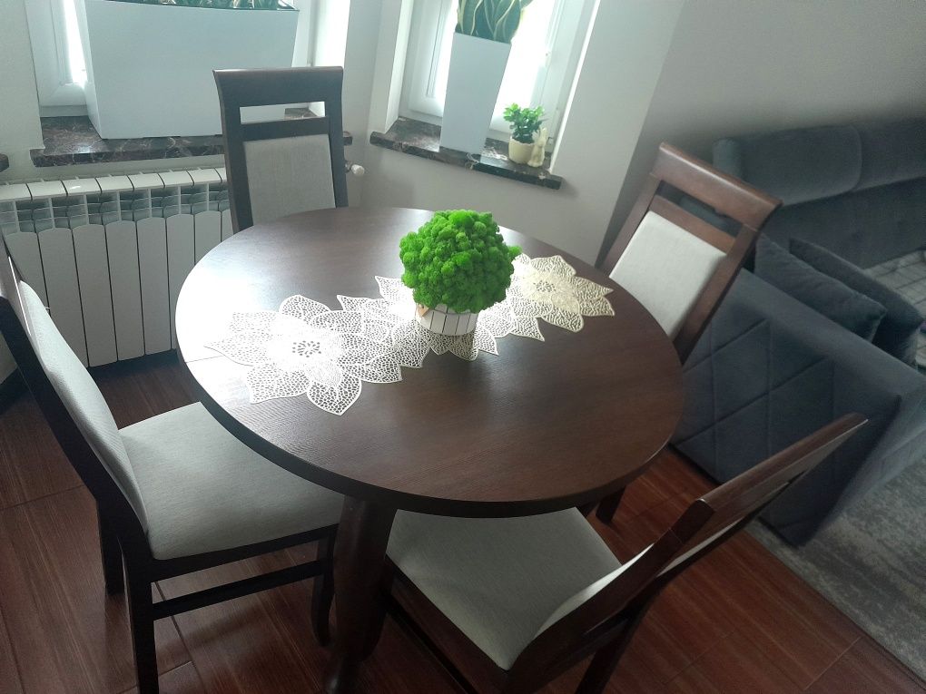 Stół okrągły rozsuwany   6x krzesło komplet  wenge