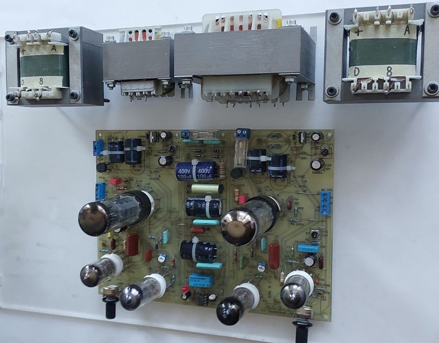 Wzmacniacz se kl. A w częściach do samodzielnego poskładania