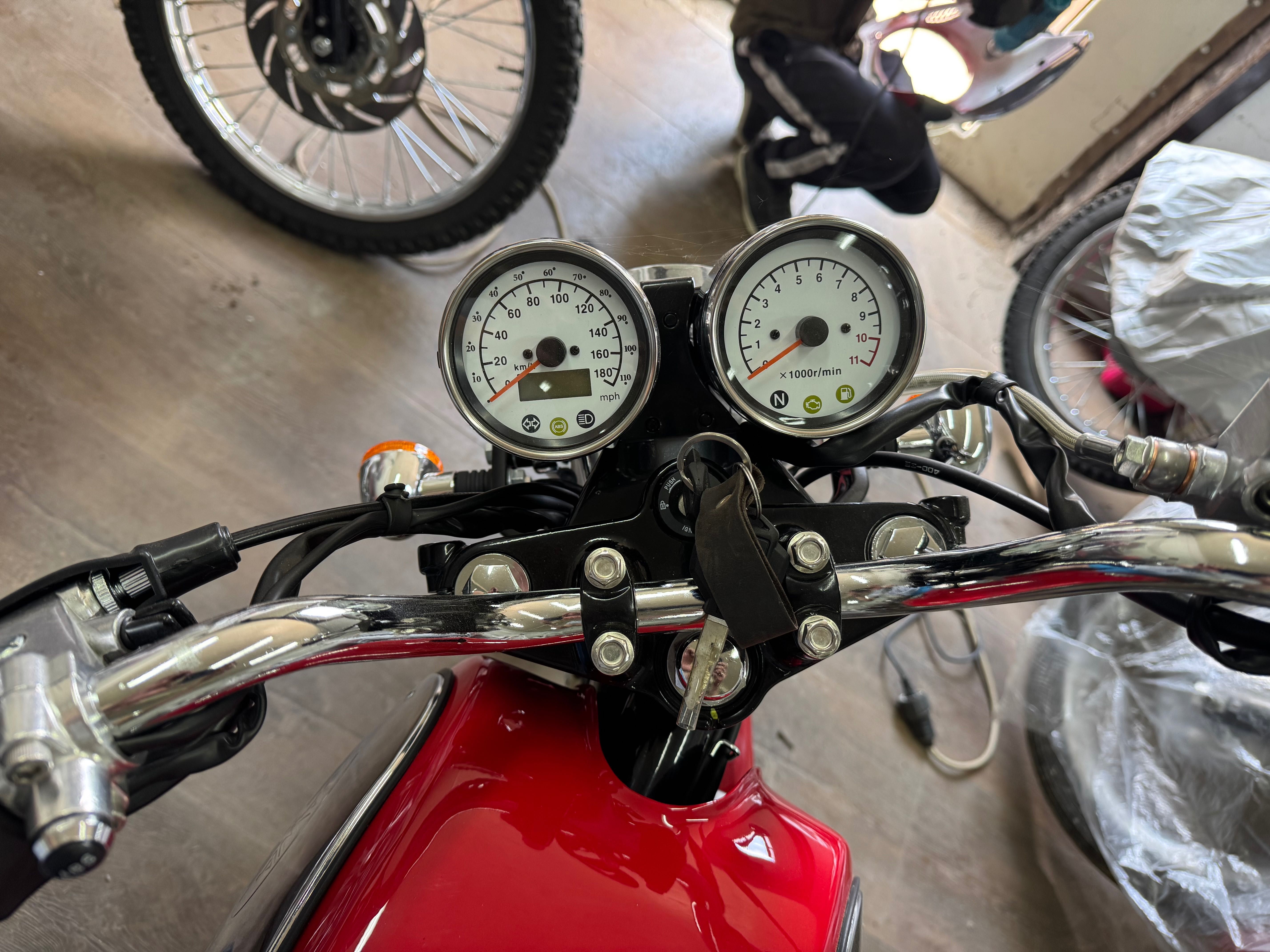 JAWA 640 Lux Retro Style