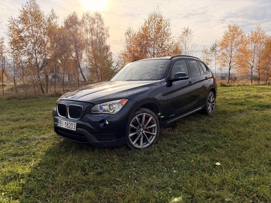 BMW X1 - 306 koni !