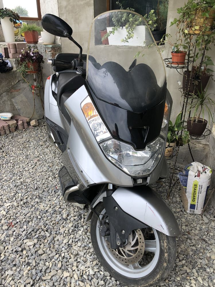 Aprilia Atlantik 500