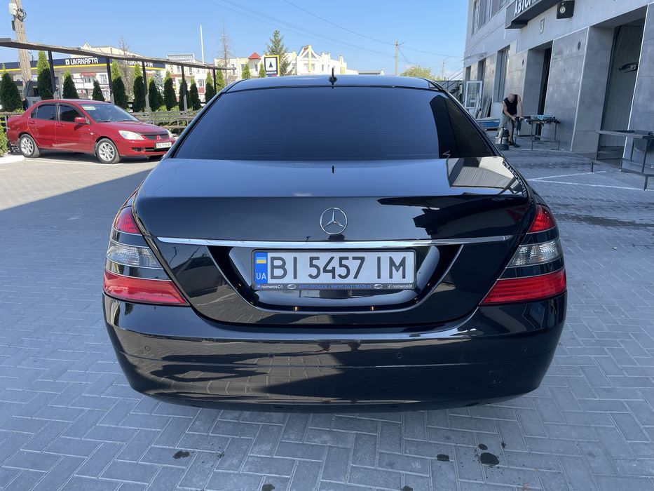 Mercedes-Benz S-Class W221 S-350 4Matic