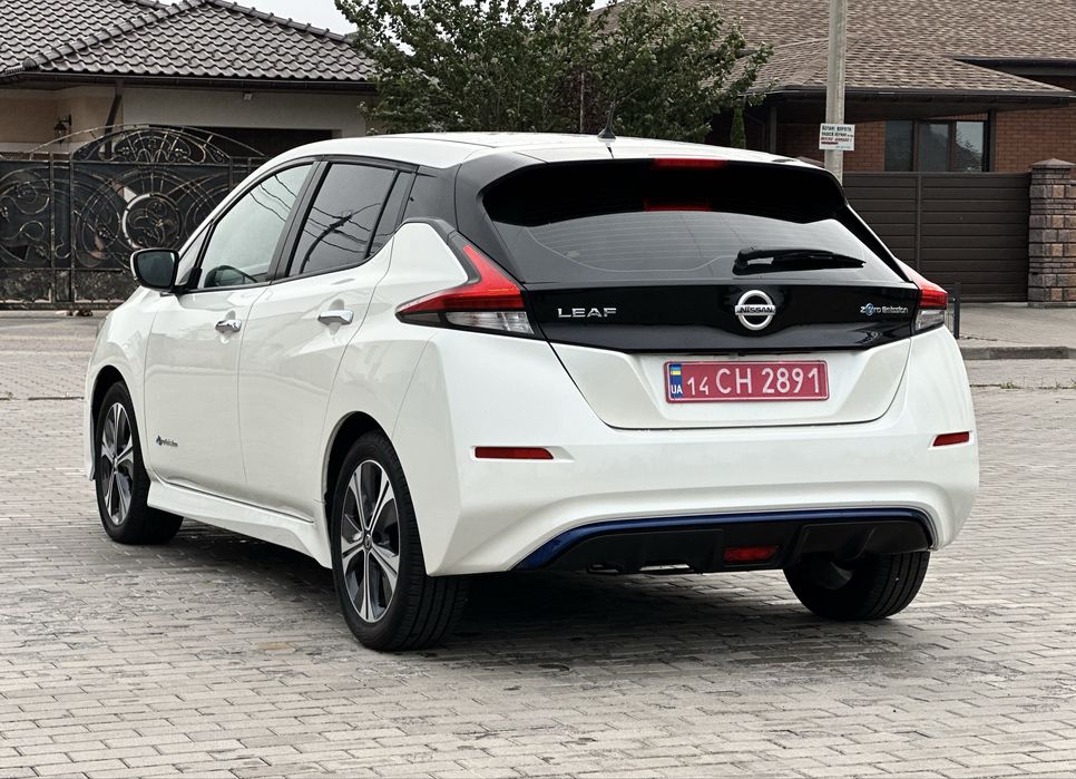 Nissan Leaf 2019 року з оригінальним пробігом 35 тис.км